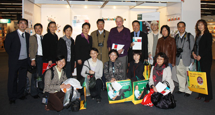 Sjoerd Koopman (centre, purple shirt) and Chinese Colleagues at the Frankfurt Book Fair