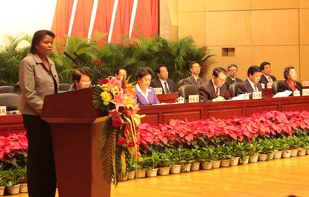 Ellen Tise speaking at the National Library of China